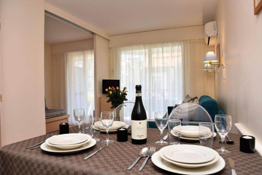 Les Rivages 2P Terrasse Parking Apartment Menton Exterior foto