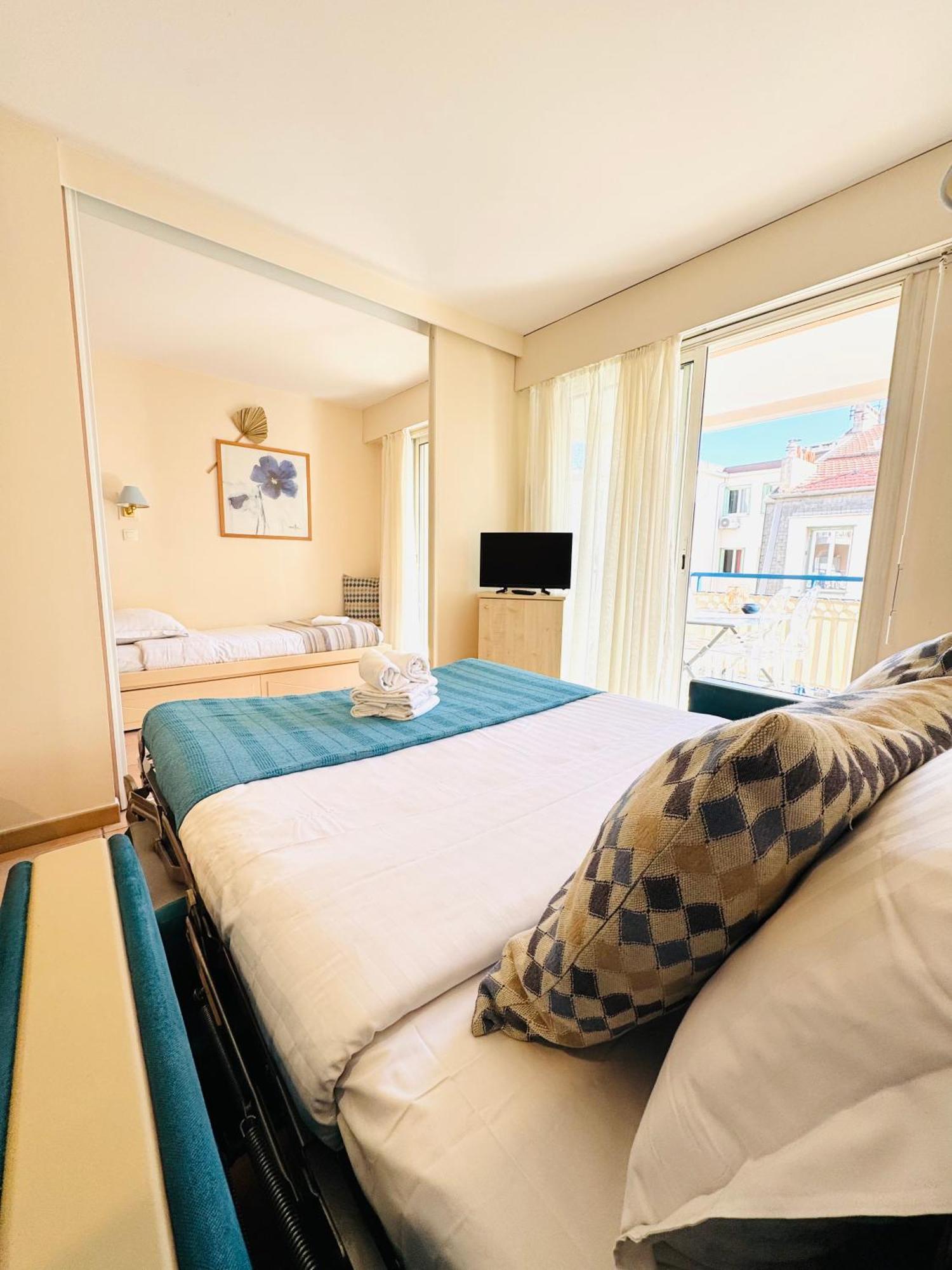 Les Rivages 2P Terrasse Parking Apartment Menton Exterior foto