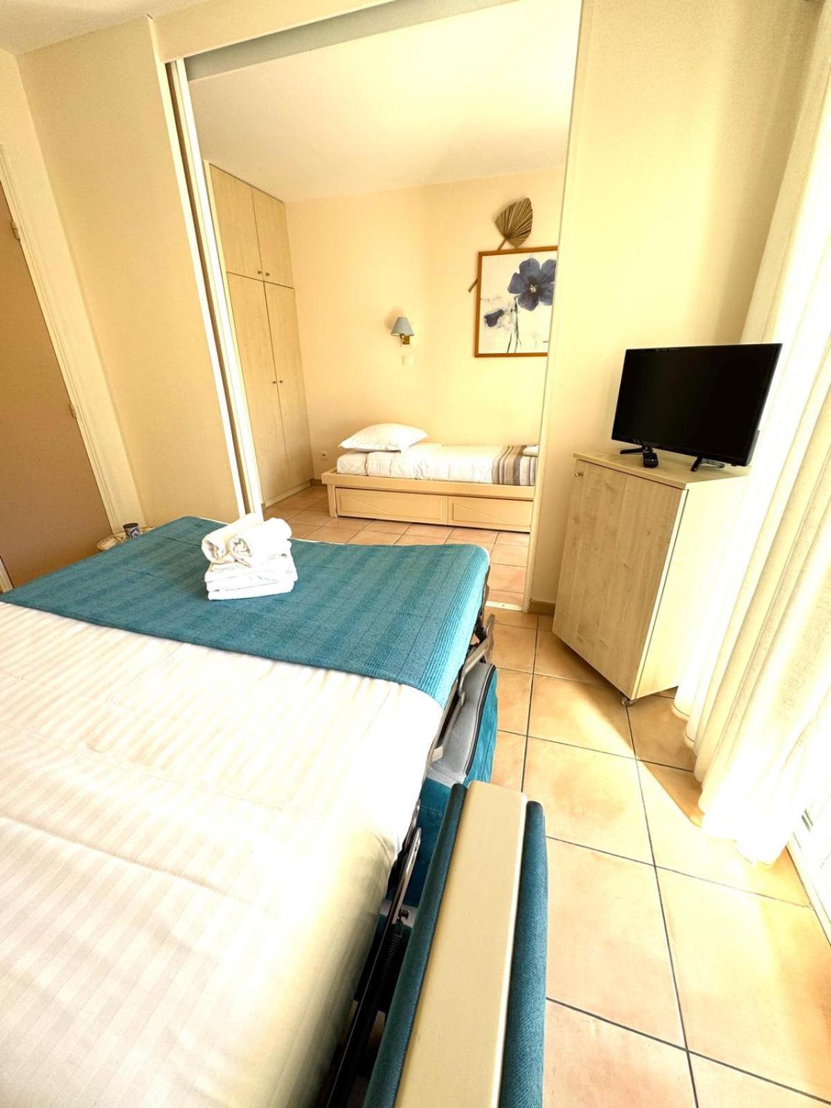 Les Rivages 2P Terrasse Parking Apartment Menton Exterior foto